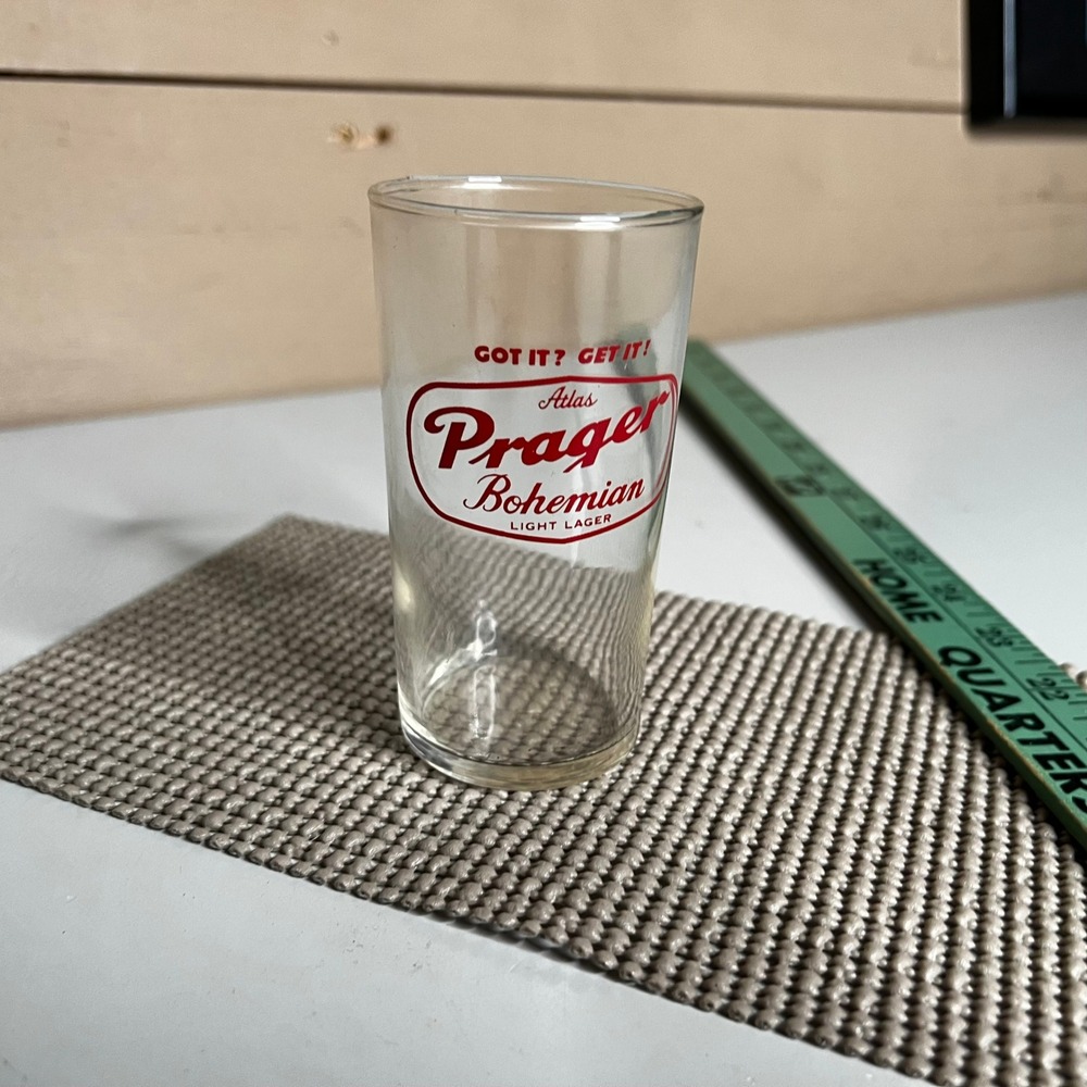 Vintage Atlas Prager Bohemian Light Lager Beer Glass Got It Get It Chicago 4.75"